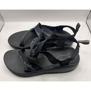 CHACO Boys Blue/Black/Gray Sandals Size 4 Great Condition